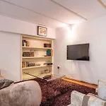 Luxury & Elegant Duplex In Sevilla Center